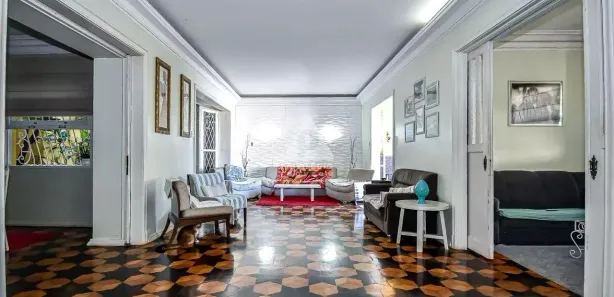 Casa com 5 Quartos para alugar, 520m² no Leme, Rio de Janeiro