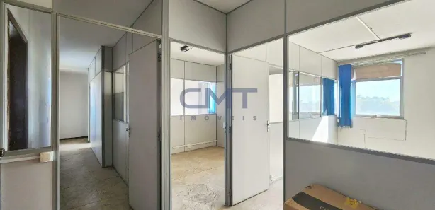 Sala Comercial para alugar, 65m² no Santa Efigênia, Belo Horizonte