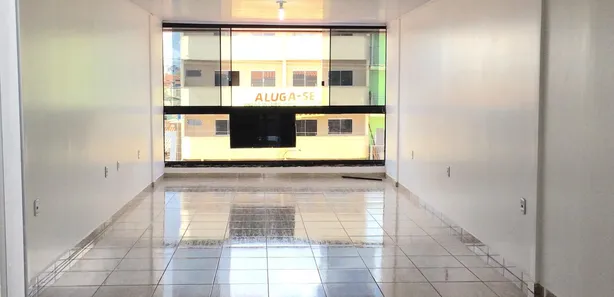 Sala Comercial para alugar, 50m² no Parque Rio Branco, Valparaíso de Goiás