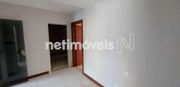 Sala Comercial para alugar, 200m² no Pituba, Salvador