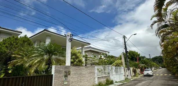 Casa de Condomínio com 3 Quartos à venda, 310m² no Portão, Lauro de Freitas