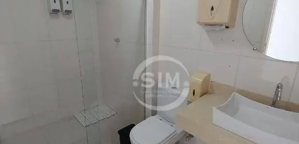 Sala Comercial para alugar, 170m² no Passagem, Cabo Frio