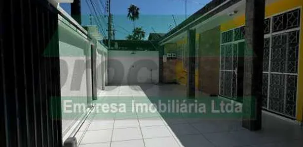 Casa com 3 Quartos à venda, 178m² no Nossa Senhora das Graças, Manaus