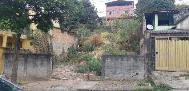 Lote/Terreno à venda, 400m² no Brasil Industrial (Barreiro), Belo Horizonte