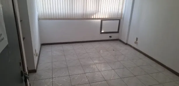 Sala Comercial à venda, 18m² no Brotas, Salvador