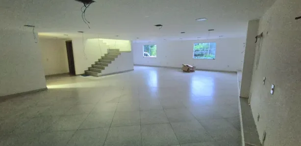 Galpão/Depósito/Armazém para venda ou aluguel, 450m² no Anil, Rio de Janeiro