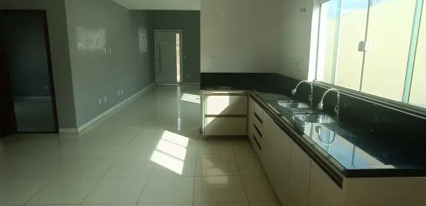 Casa de Condomínio com 3 Quartos para alugar, 300m² no Residencial Villa Suiça, Cidade Ocidental