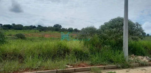 Lote/Terreno à venda, 586m² no Jardins Village, Lagoa Santa