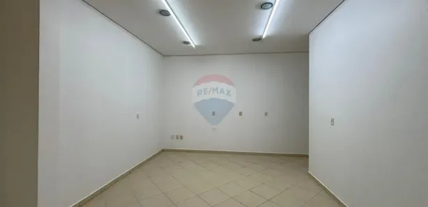 Sala Comercial para alugar, 256m² no Sarandi, Sarandi