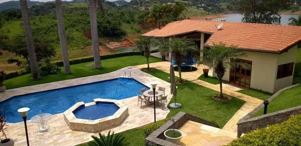 Fazenda/Sítio com 5 Quartos à venda, 890m² no Centro, Biritiba Mirim