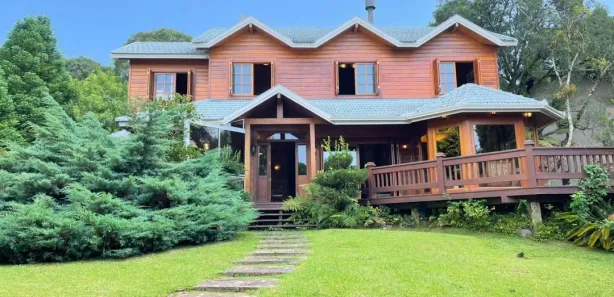 Casa de Condomínio com 4 Quartos à venda, 268m² no Planalto, Gramado