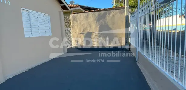 Casa com 3 Quartos para alugar, 300m² no Vila Tamoio, Ibaté