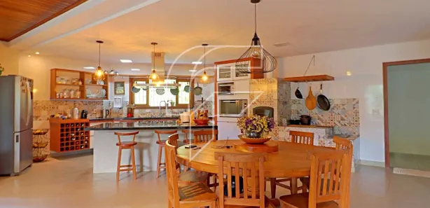 Casa com 4 Quartos à venda, 2100m² no Buenos Aires, Guarapari