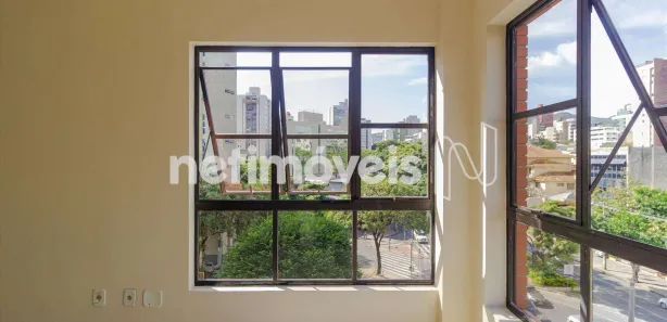 Sala Comercial à venda, 32m² no Funcionários, Belo Horizonte