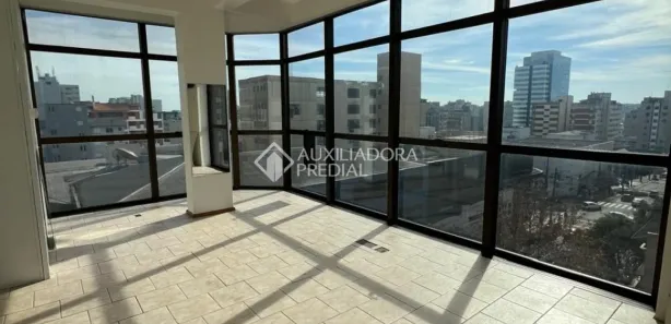 Sala Comercial à venda, 61m² no São Pelegrino, Caxias do Sul