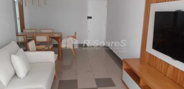 Apartamento com 3 Quartos para alugar, 96m² no Copacabana, Rio de Janeiro