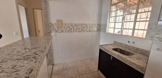 Casa com 2 Quartos à venda, 54m² no Primeiro de Maio, Belo Horizonte