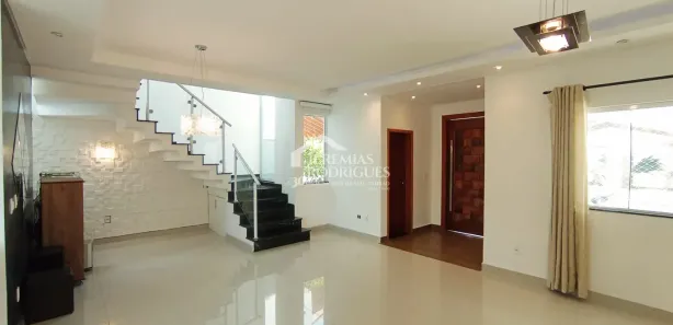 Casa de Condomínio com 3 Quartos à venda, 240m² no Castelo, Tremembé