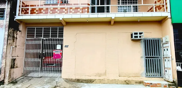 Sobrado com 7 Quartos à venda, 272m² no Alvorada, Manaus