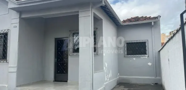 Casa com 3 Quartos à venda, 151m² no Centro, Araraquara