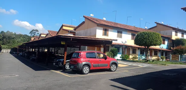 Casa de Condomínio com 2 Quartos à venda, 58m² no Parque Dourado, Ferraz de Vasconcelos