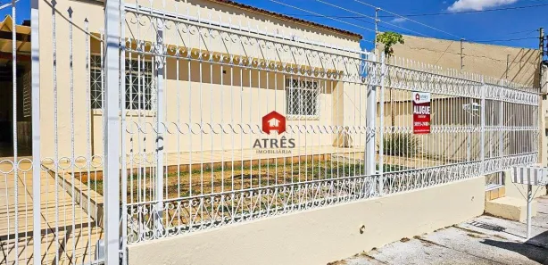 Casa com 3 Quartos para alugar, 103m² no Parque das Laranjeiras, Goiânia