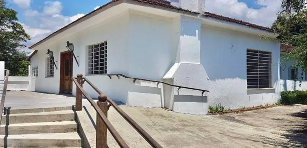 Fazenda/Sítio com 8 Quartos para venda ou aluguel, 1000m² no , Cabreúva