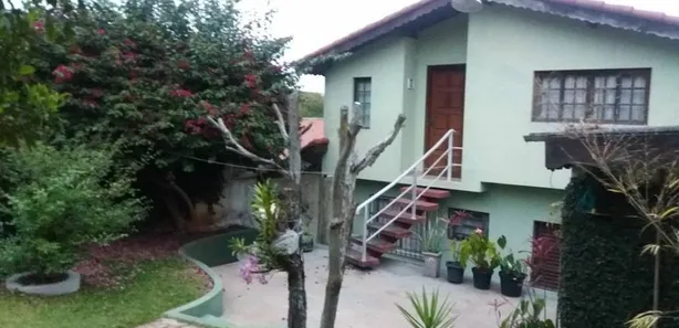 Casa com 3 Quartos à venda, 186m² no Sitio Paredão, Ferraz de Vasconcelos