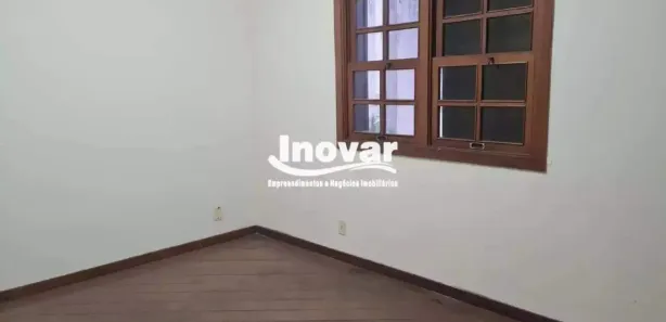 Imóvel Comercial com 7 Quartos para alugar, 600m² no Santa Tereza, Belo Horizonte