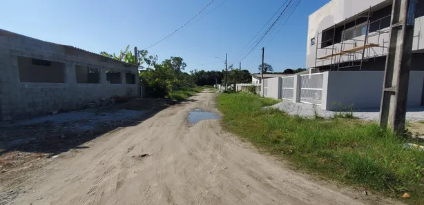 Lote/Terreno à venda, 325m² no Saint Etienne, Matinhos