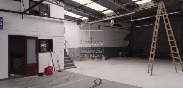 Ponto Comercial para alugar, 145m² no Retiro, Petrópolis