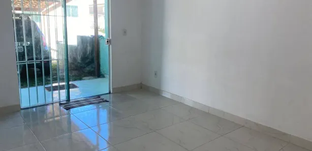 Casa com 2 Quartos para alugar, 72m² no Outeiro, Araruama