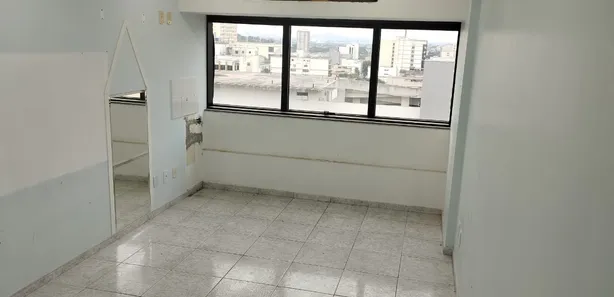 Sala Comercial para alugar, 29m² no Centro, Nova Iguaçu