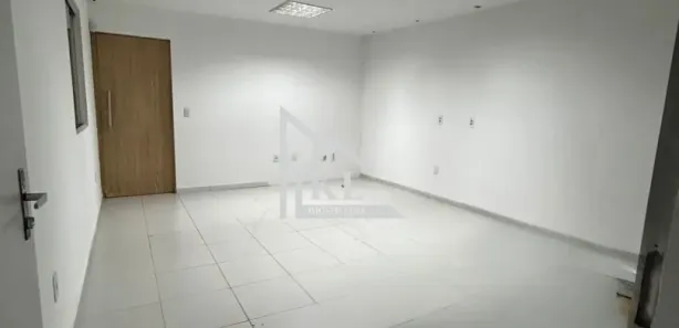 Ponto Comercial com 4 Quartos à venda, 268m² no Lagoa Nova, Natal