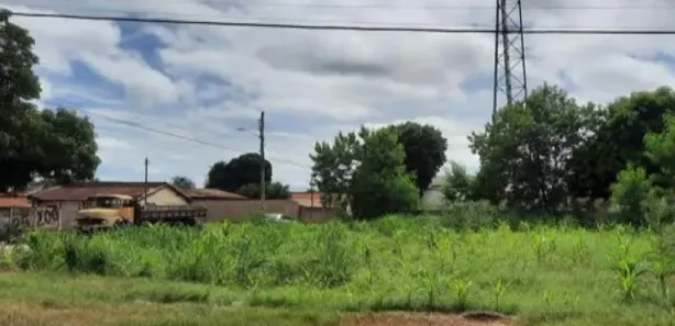 Lote/Terreno com 1 Quarto à venda, 429m² no Loteamento Cidade de Alvorada, Alvorada