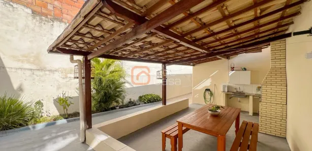 Casa com 3 Quartos para alugar, 150m² no Heliópolis, Belo Horizonte
