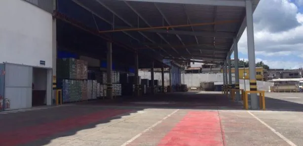 Galpão/Depósito/Armazém para venda ou aluguel, 2700m² no Coutos, Salvador