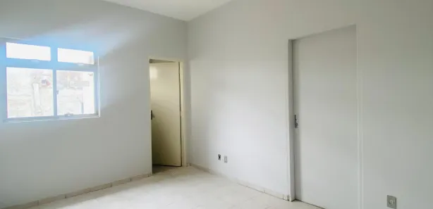 Sala Comercial para alugar, 20m² no Centro, Anápolis