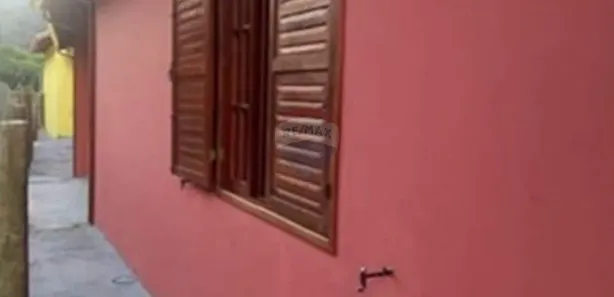 Fazenda/Sítio com 2 Quartos à venda, 70m² no Sana, Macaé