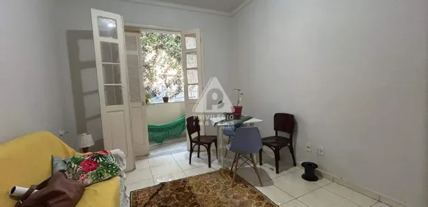 Apartamento com 2 Quartos à venda, 72m² no Catete, Rio de Janeiro