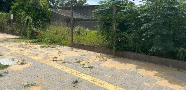 Lote/Terreno à venda, 377m² no Centro, Esteio