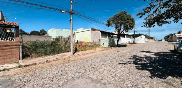 Lote/Terreno para alugar, 300m² no Chanadour, Divinópolis