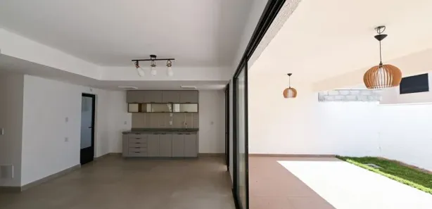 Casa de Condomínio com 3 Quartos para alugar, 150m² no Jardins Marselha, Aparecida de Goiânia