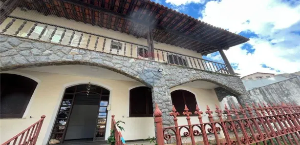 Casa com 5 Quartos para alugar, 460m² no Mangabeiras, Belo Horizonte