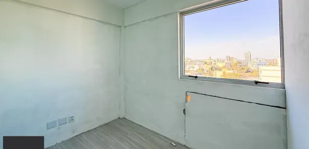 Sala Comercial à venda, 38m² no Centro, Canoas