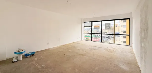 Sala Comercial à venda, 45m² no Centro, Canoas