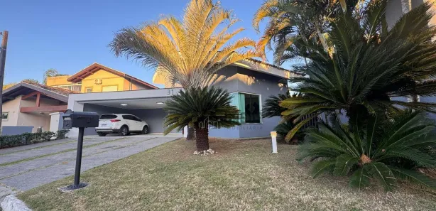 Casa de Condomínio com 3 Quartos para venda ou aluguel, 285m² no Condominio Residencial Real Ville, Pindamonhangaba
