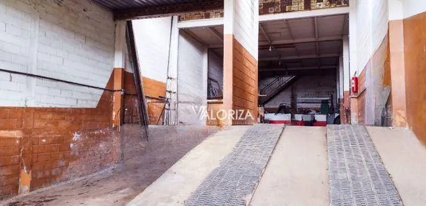 Galpão/Depósito/Armazém para alugar, 150m² no Jardim das Estrelas, Sorocaba