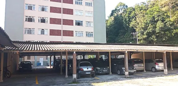 Apartamento com 2 Quartos para venda ou aluguel, 75m² no Duchas, Petrópolis