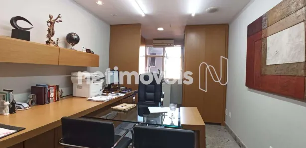 Sala Comercial à venda, 28m² no Santo Antônio, Belo Horizonte